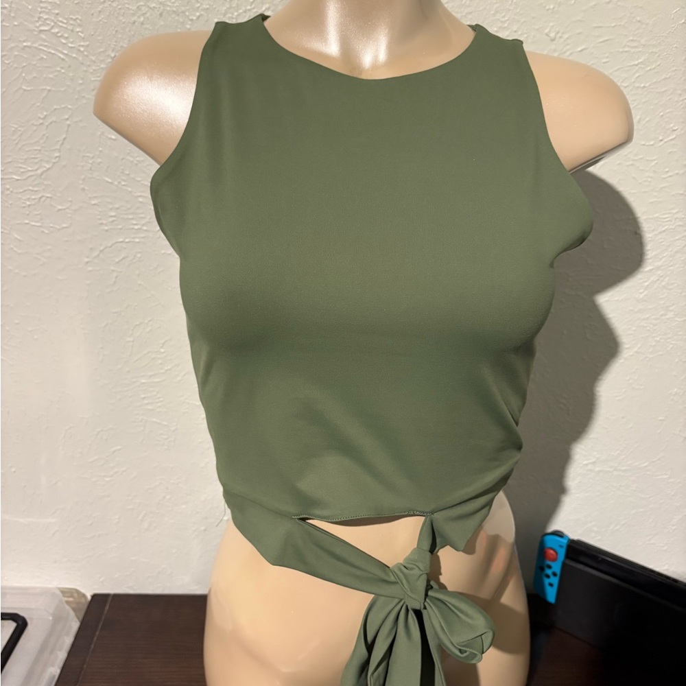 ♻️PRICE DROP Olive Green Tie-Front Crop Top